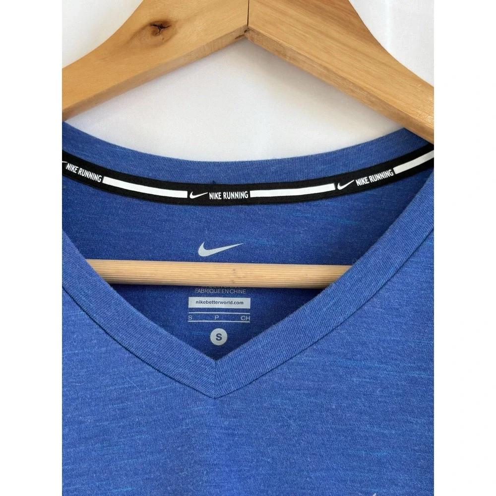 Nike Dri-FIT Men's Blue V-Neck Short Sleeve Moisture Wicking Running Tee S
